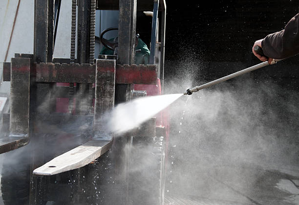 Best Driveway Pressure Washing  in Big Bear Lake, CA